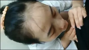 Em người yêu quảng nam lén lút liếm mút cho em ghệ trong phòng tắm